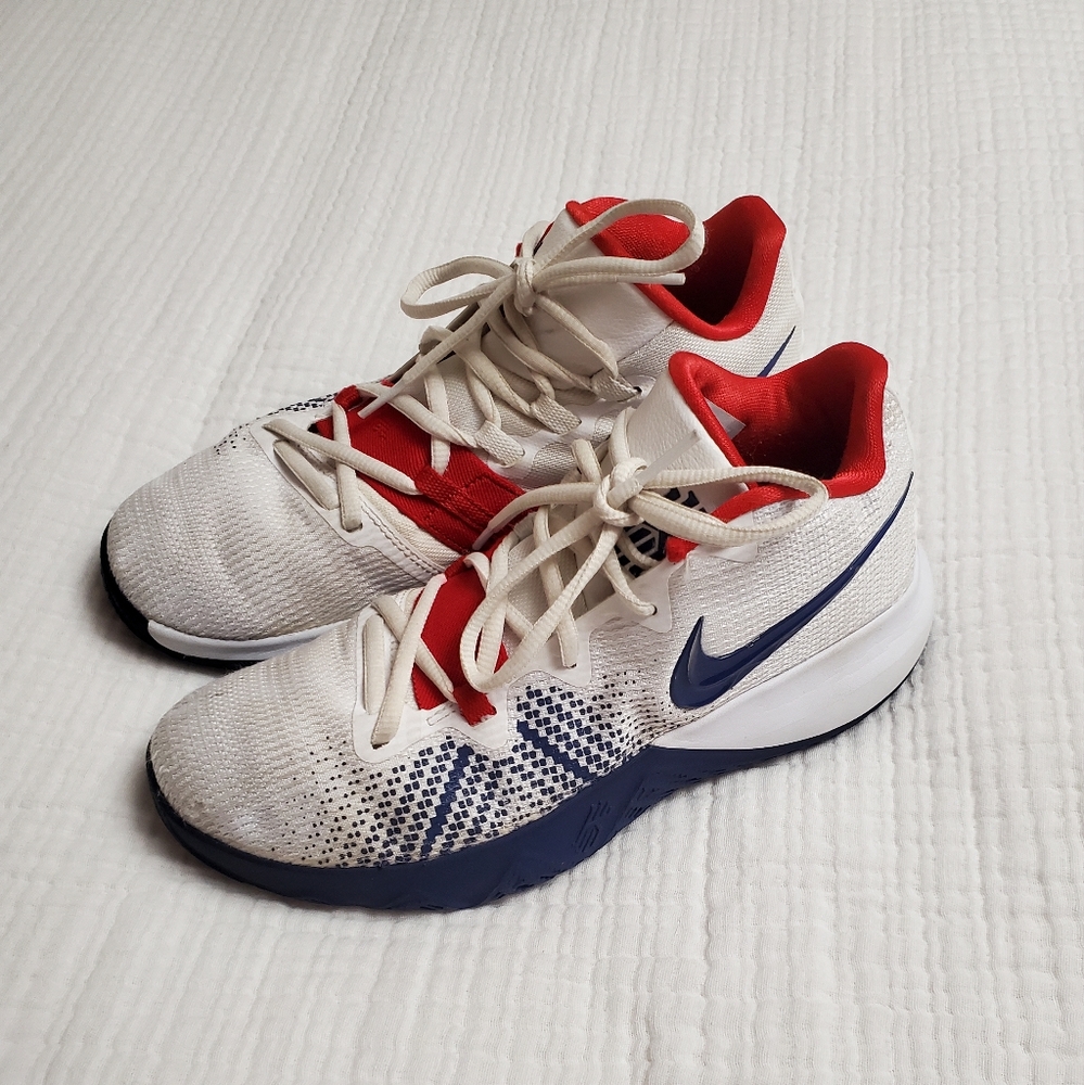 Nike Kyrie Irving Flytrap USA Basketball Shoes Men’s Size 7 Athletic Classic - Picture 12 of 15